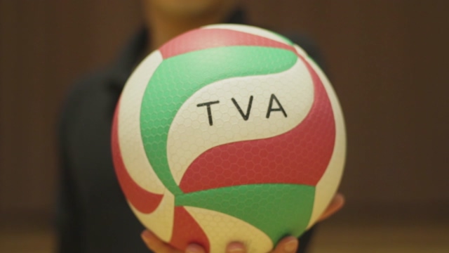 【スパイク⑱】「ダメ、片脚着地。着地が不安定になる原因は?」